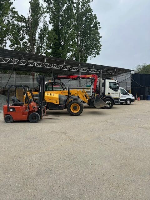 SBR Supplies, suppliers of aggregates in Essex. vehicles